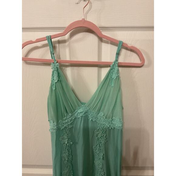 Vintage Unbranded Viscose Floral Embroidered Semi-Sheer Slip Dress Gown, sz L - Picture 2 of 6